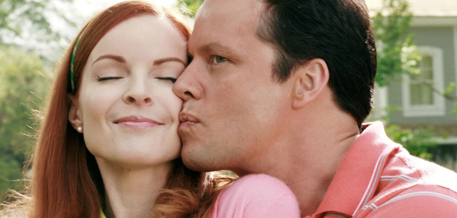 Кадры Отчаянные домохозяйки 2 сезон 23 эпизод