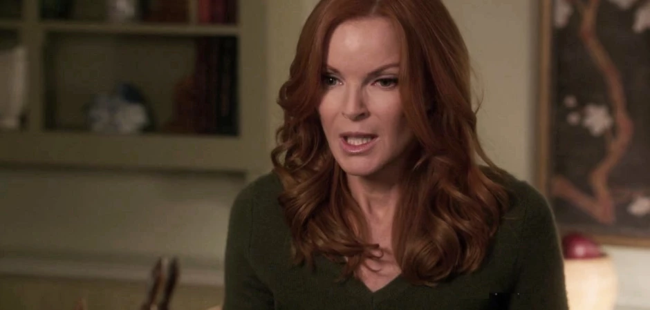 Кадры Отчаянные домохозяйки 8 сезон 15 эпизод