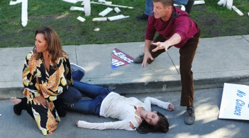 Кадры Отчаянные домохозяйки 7 сезон 10 эпизод