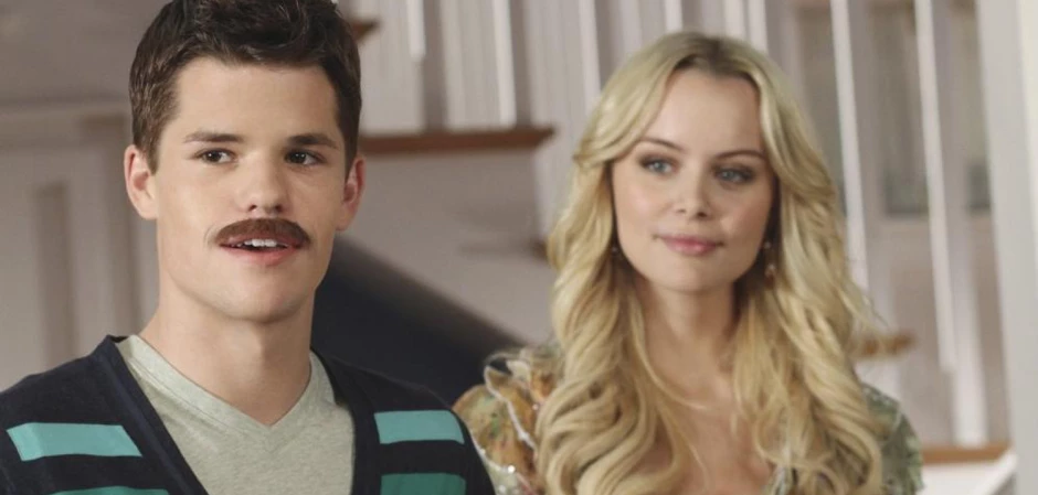 Кадры Отчаянные домохозяйки 6 сезон 18 эпизод