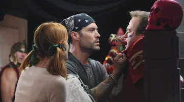 Кадры Отчаянные домохозяйки 7 сезон 6 эпизод