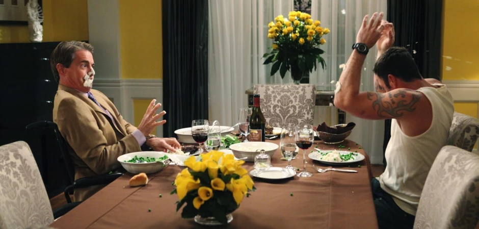 Кадры Отчаянные домохозяйки 7 сезон 11 эпизод