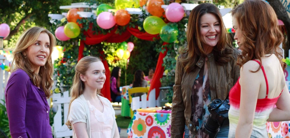 Кадры Отчаянные домохозяйки 8 сезон 16 эпизод