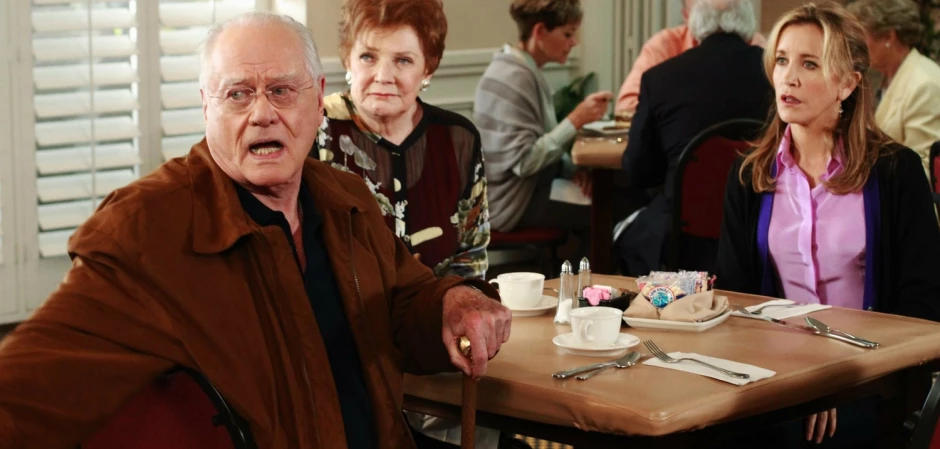 Кадры Отчаянные домохозяйки 7 сезон 13 эпизод