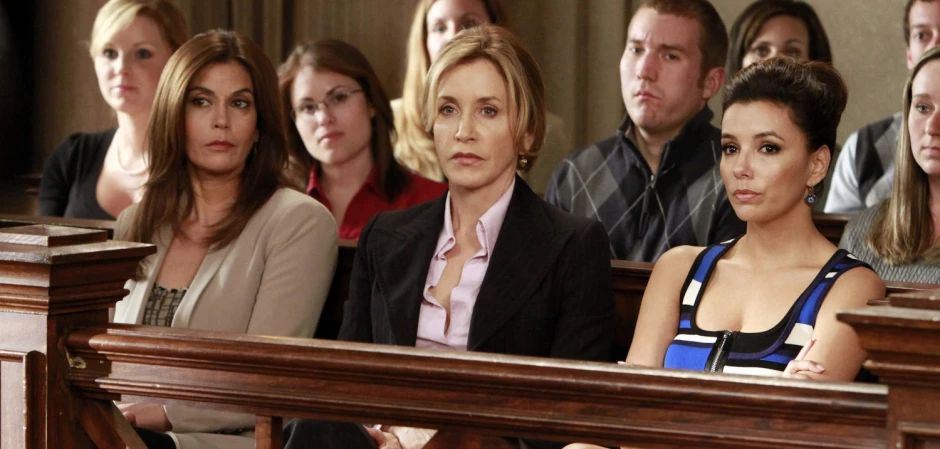 Кадры Отчаянные домохозяйки 8 сезон 22 эпизод