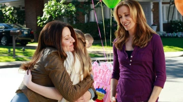 Кадры Отчаянные домохозяйки 8 сезон 16 эпизод