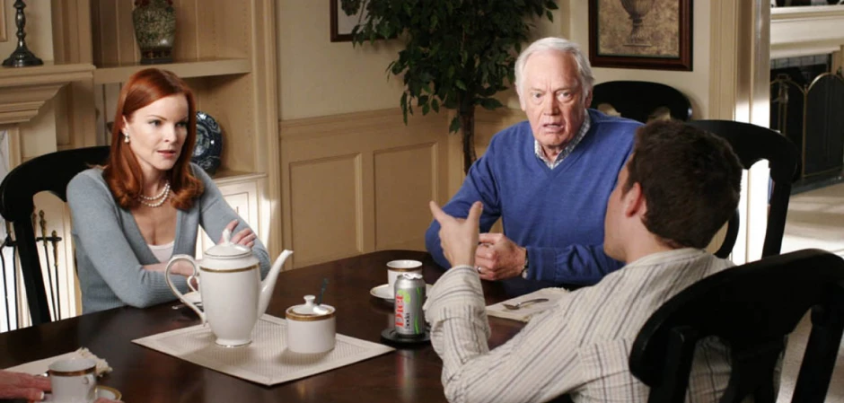 Кадры Отчаянные домохозяйки 2 сезон 19 эпизод