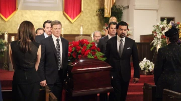 Кадры Отчаянные домохозяйки 8 сезон 17 эпизод