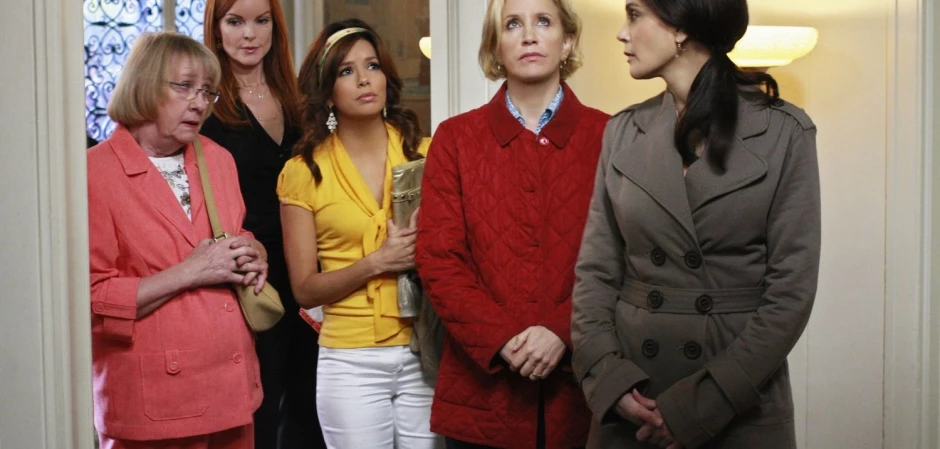 Кадры Отчаянные домохозяйки 5 сезон 19 эпизод