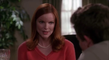 Кадры Отчаянные домохозяйки 2 сезон 10 эпизод