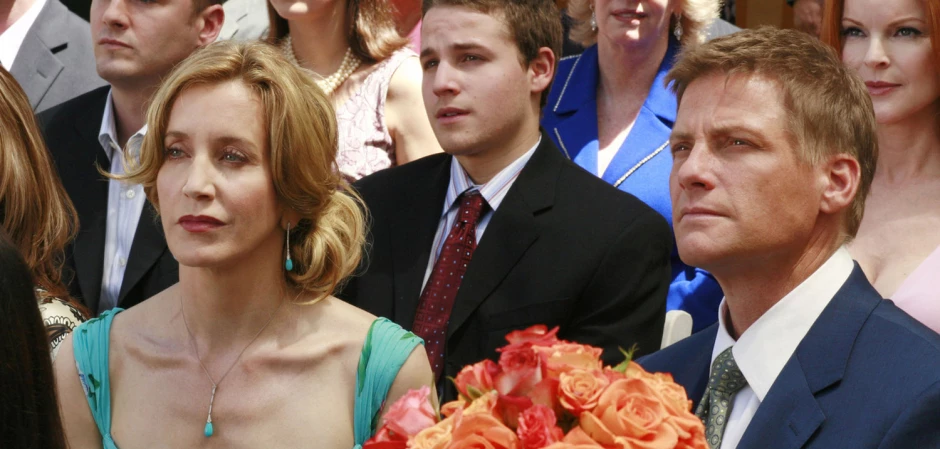 Кадры Отчаянные домохозяйки 3 сезон 23 эпизод