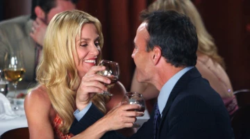 Кадры Отчаянные домохозяйки 2 сезон 15 эпизод