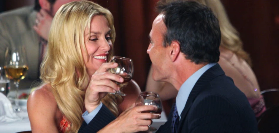 Кадры Отчаянные домохозяйки 2 сезон 15 эпизод