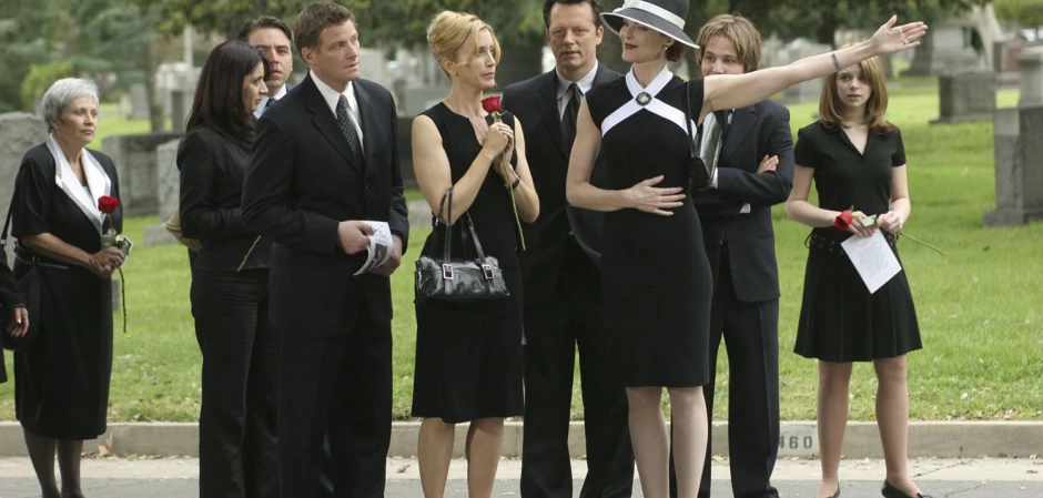 Кадры Отчаянные домохозяйки 1 сезон 17 эпизод