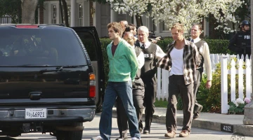 Кадры Отчаянные домохозяйки 6 сезон 11 эпизод