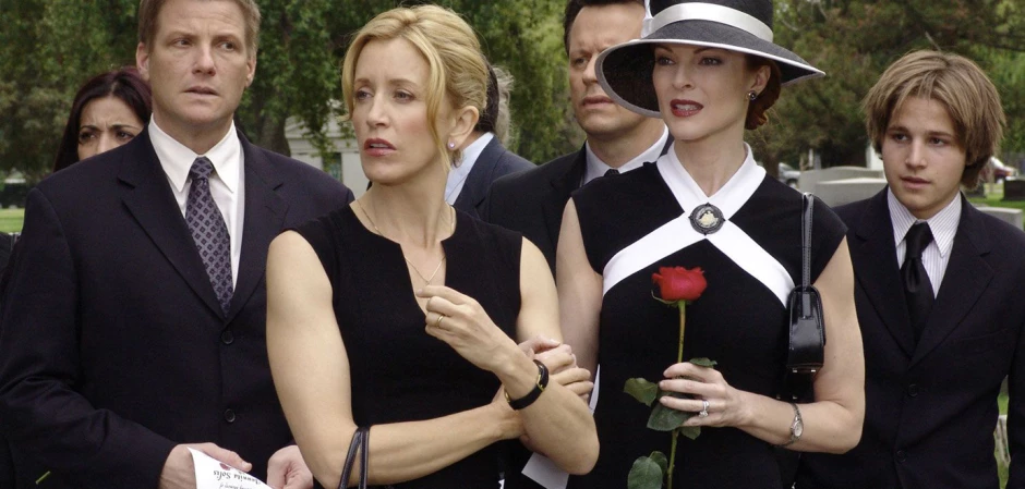 Кадры Отчаянные домохозяйки 1 сезон 17 эпизод