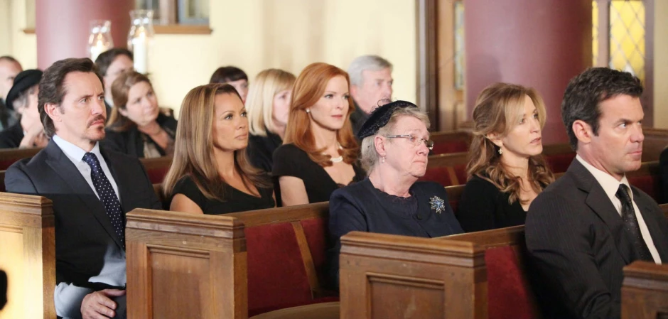 Кадры Отчаянные домохозяйки 8 сезон 17 эпизод