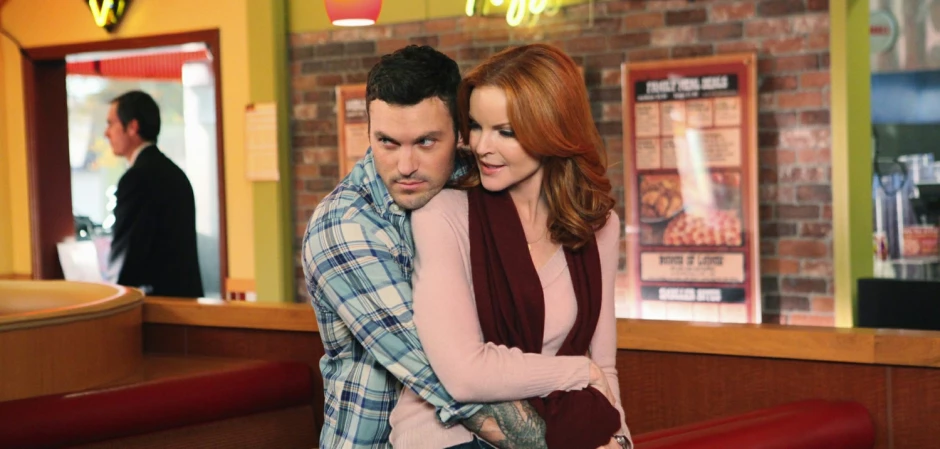 Кадры Отчаянные домохозяйки 7 сезон 14 эпизод