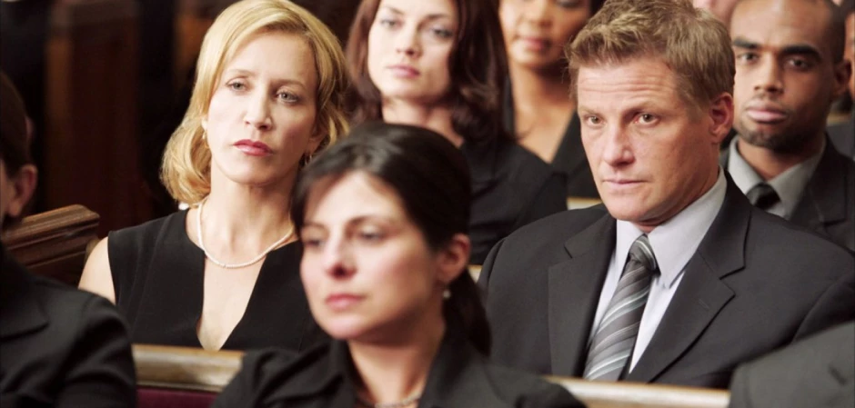 Кадры Отчаянные домохозяйки 1 сезон 17 эпизод