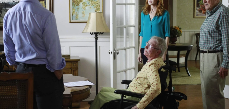 Кадры Отчаянные домохозяйки 8 сезон 23 эпизод