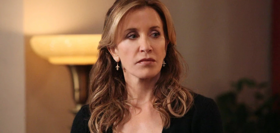 Кадры Отчаянные домохозяйки 8 сезон 17 эпизод