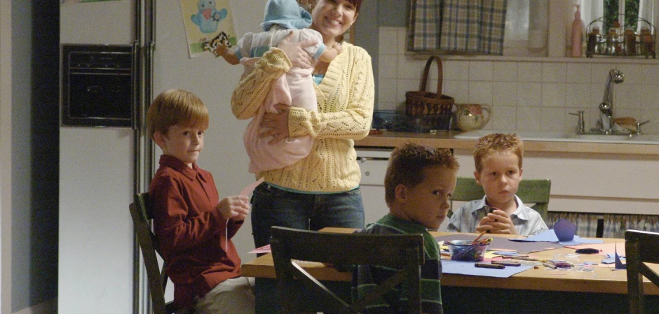 Кадры Отчаянные домохозяйки 1 сезон 10 эпизод