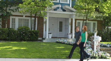 Кадры Отчаянные домохозяйки 8 сезон 23 эпизод