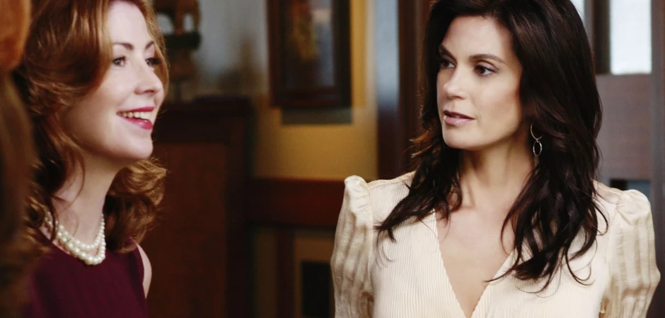 Кадры Отчаянные домохозяйки 5 сезон 16 эпизод