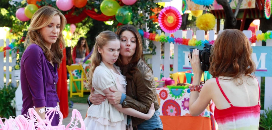 Кадры Отчаянные домохозяйки 8 сезон 16 эпизод