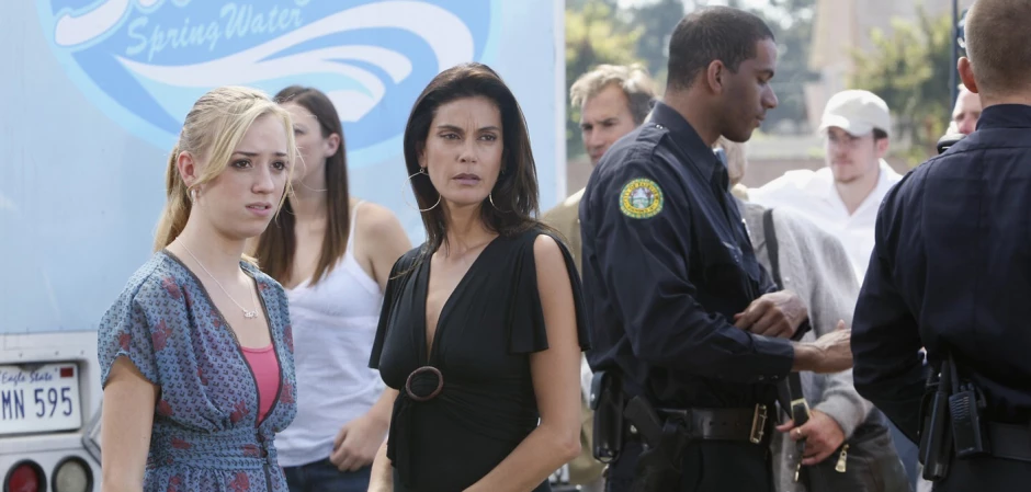 Кадры Отчаянные домохозяйки 3 сезон 7 эпизод