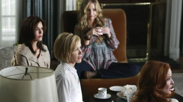 Кадры Отчаянные домохозяйки 6 сезон 1 эпизод